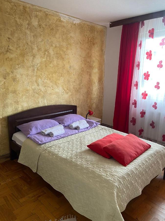Mala Oaza Apartamento Čačak Exterior foto